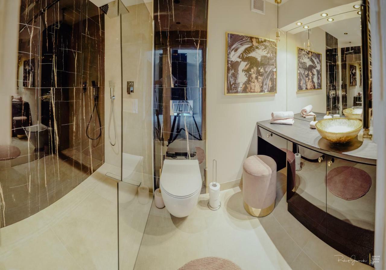 Apartament Silence Dwupoziomowy カルパッチ エクステリア 写真