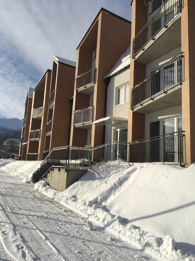 Apartament Silence Dwupoziomowy カルパッチ エクステリア 写真